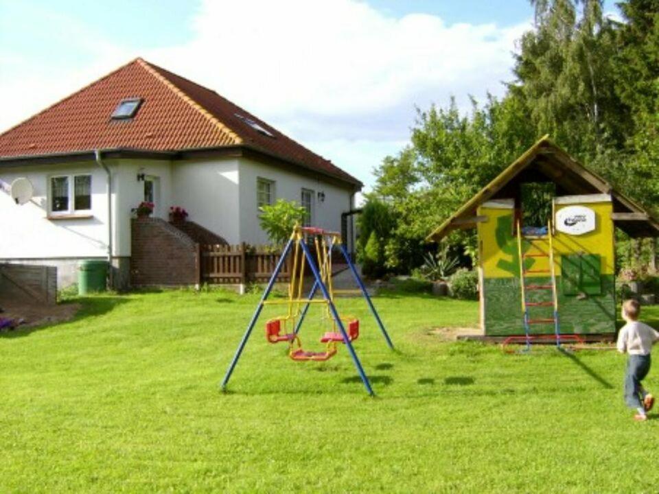 Ferienwohnung Uta Grundshagen エクステリア 写真