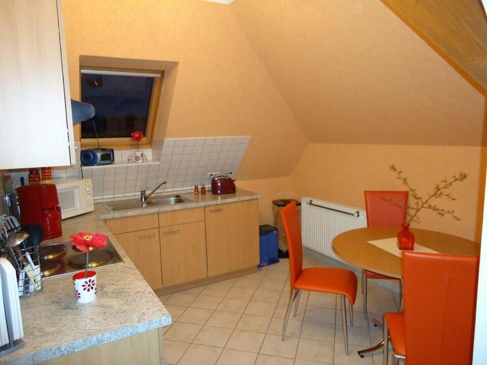Ferienwohnung Uta Grundshagen エクステリア 写真